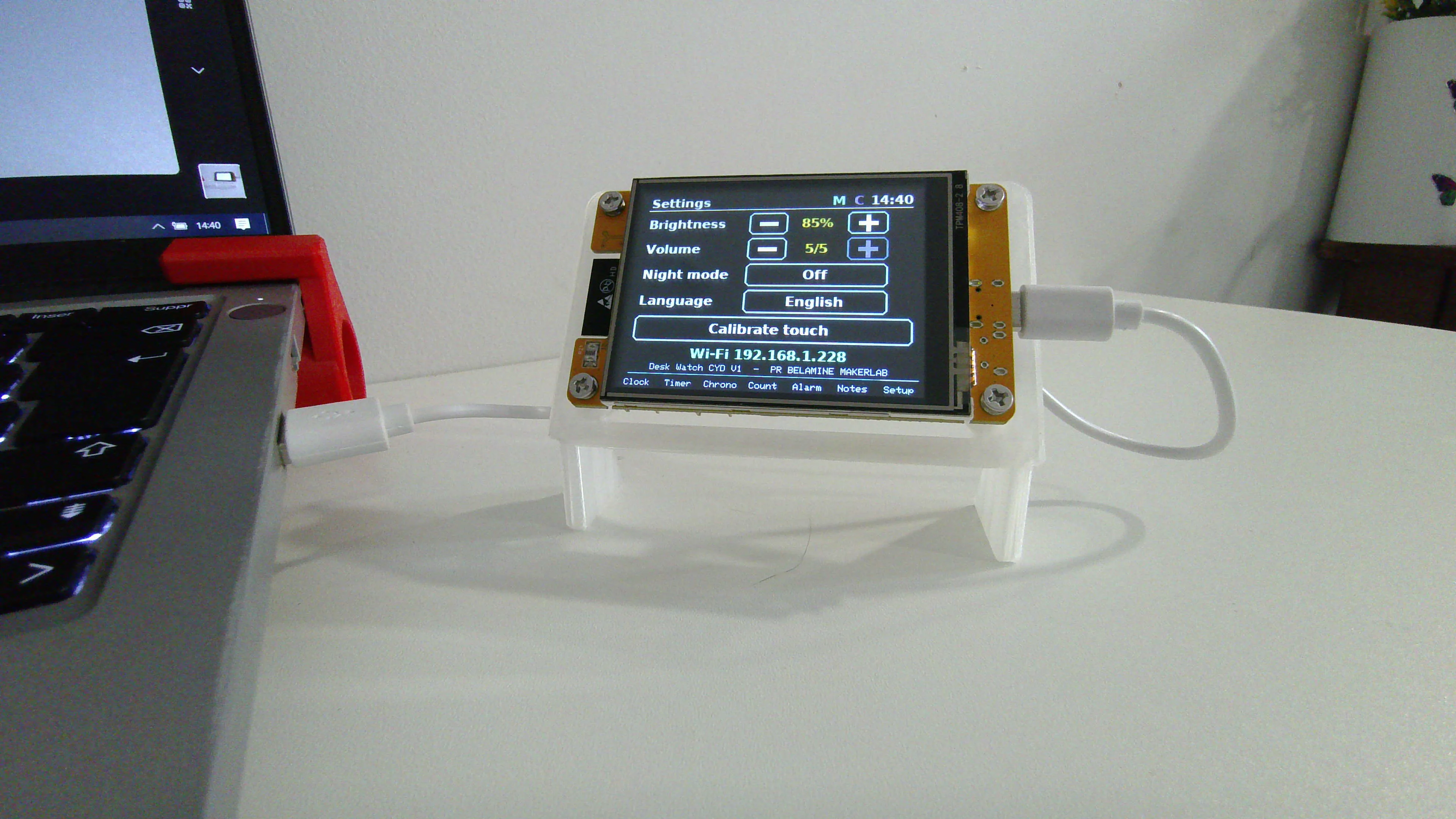 Desk Watch CYD — réglages